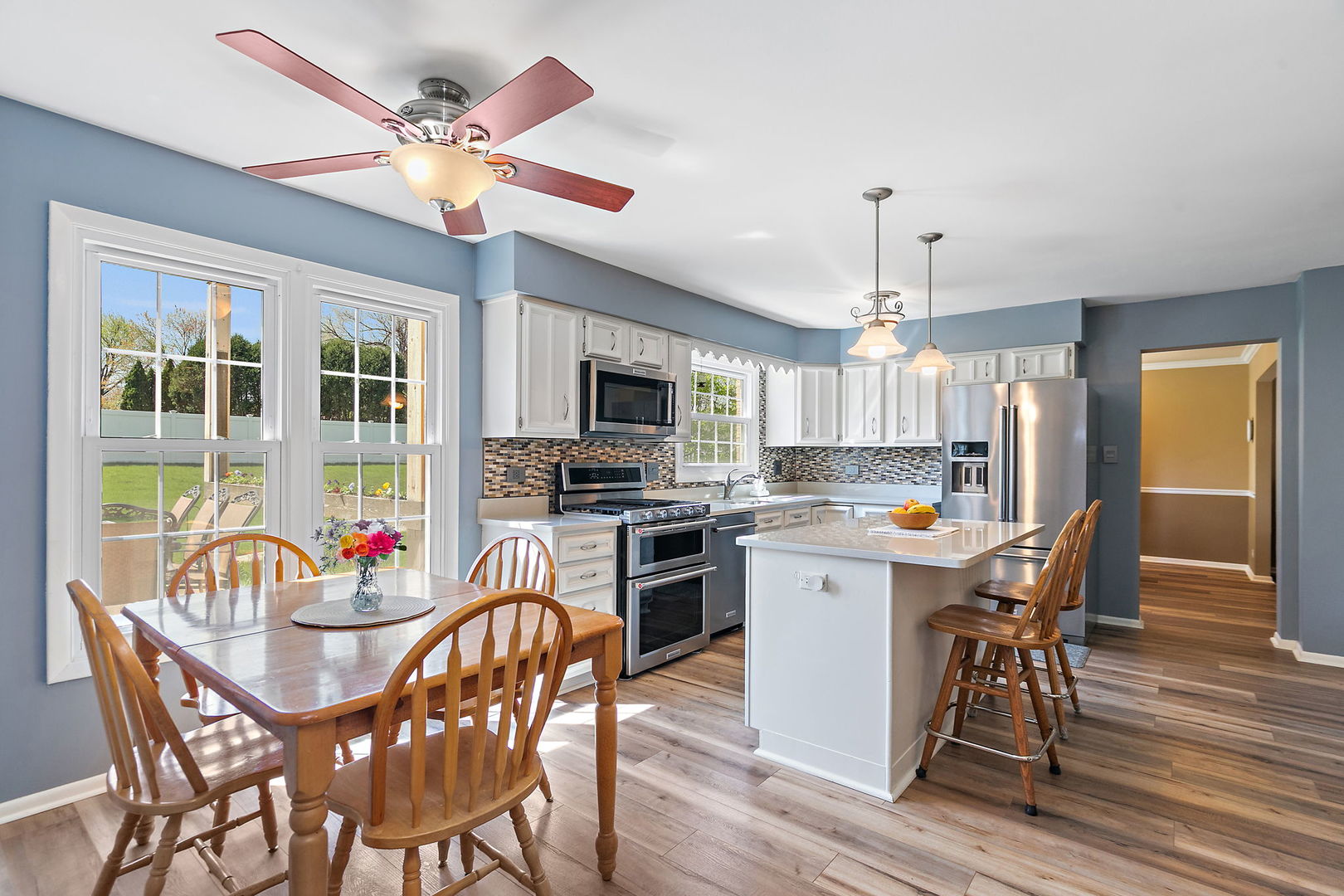 1363 W Saint James Court, Palatine, IL 60067