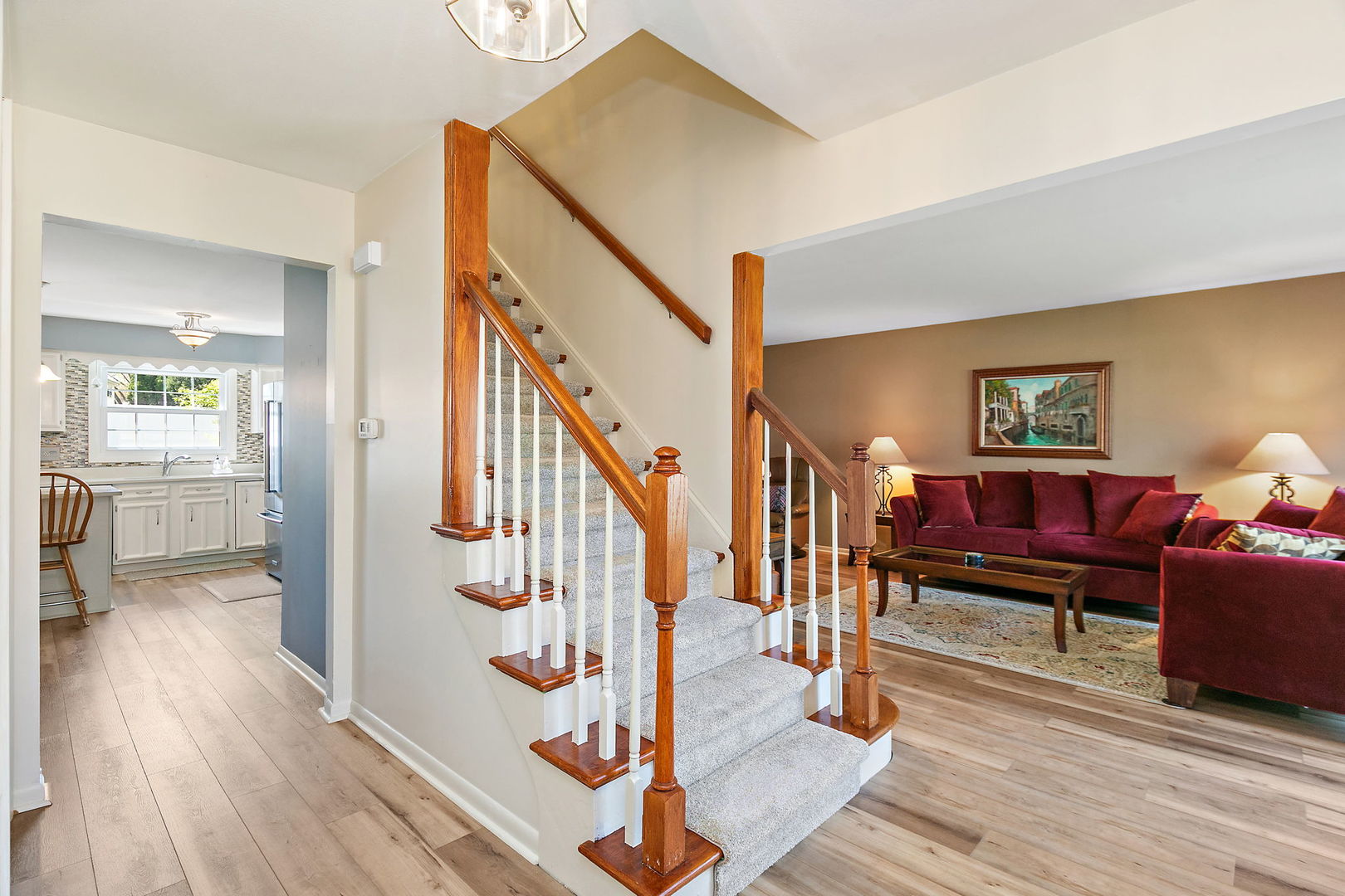 1363 W Saint James Court, Palatine, IL 60067