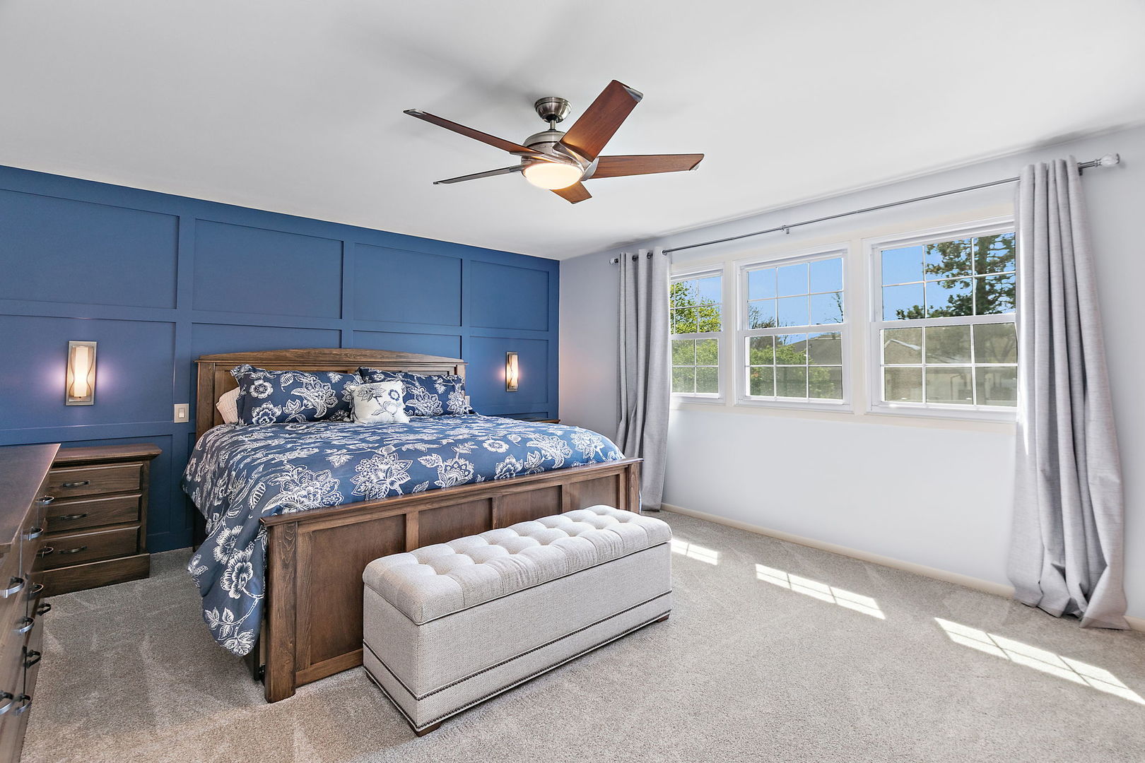 1363 W Saint James Court, Palatine, IL 60067