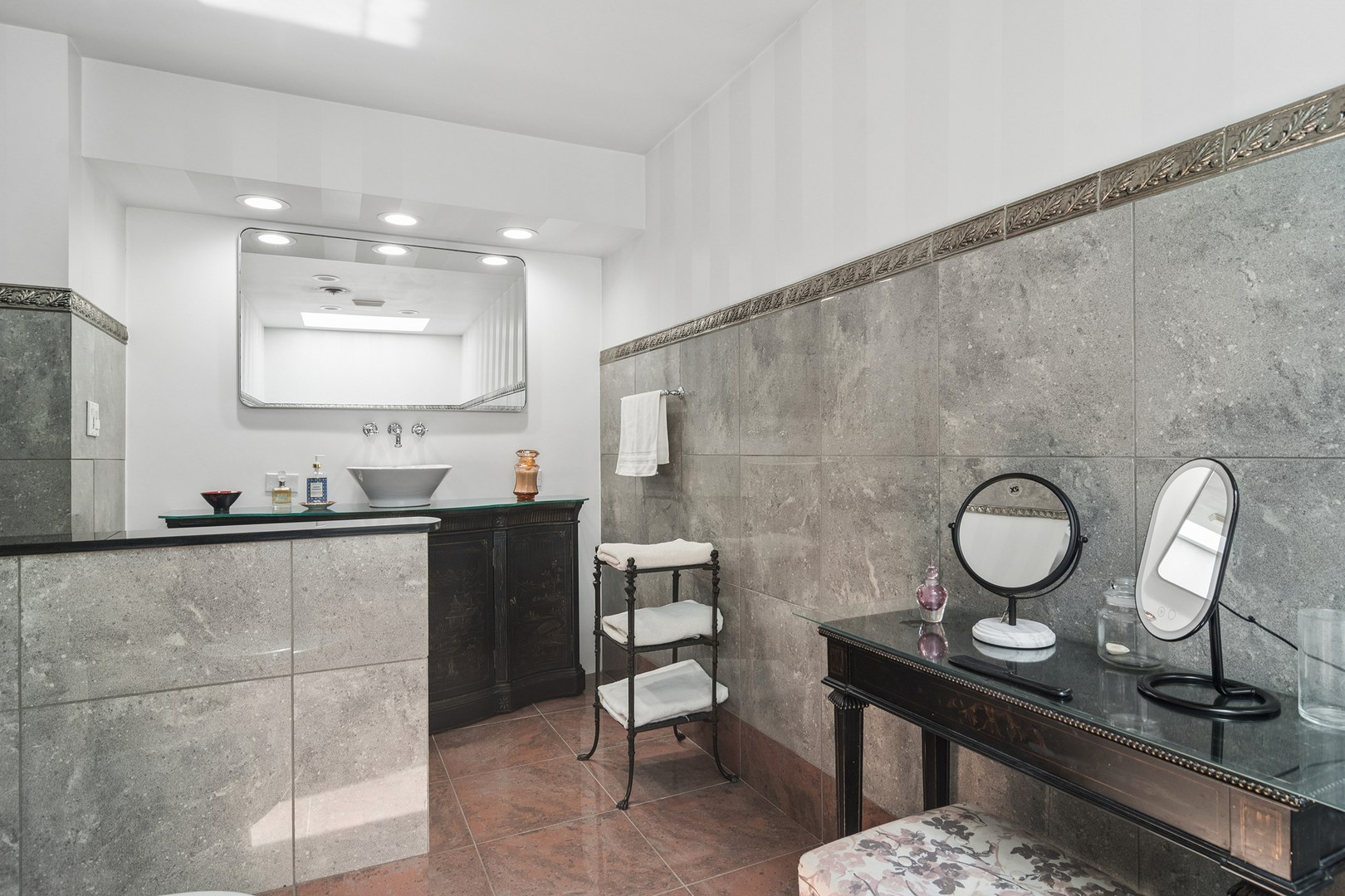 803 Waltz Court, Prospect Heights, IL 60070