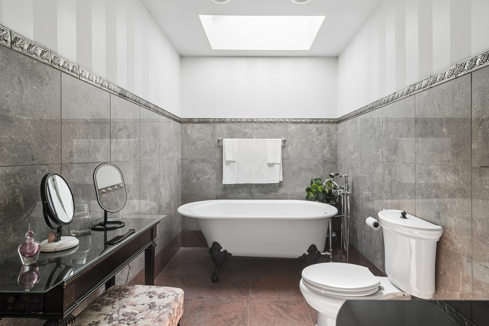 803 Waltz Court, Prospect Heights, IL 60070