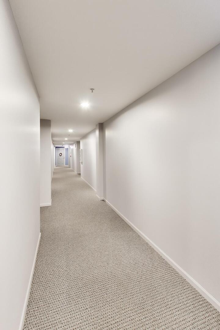 390 S Western Avenue #201, Des Plaines, IL 60016