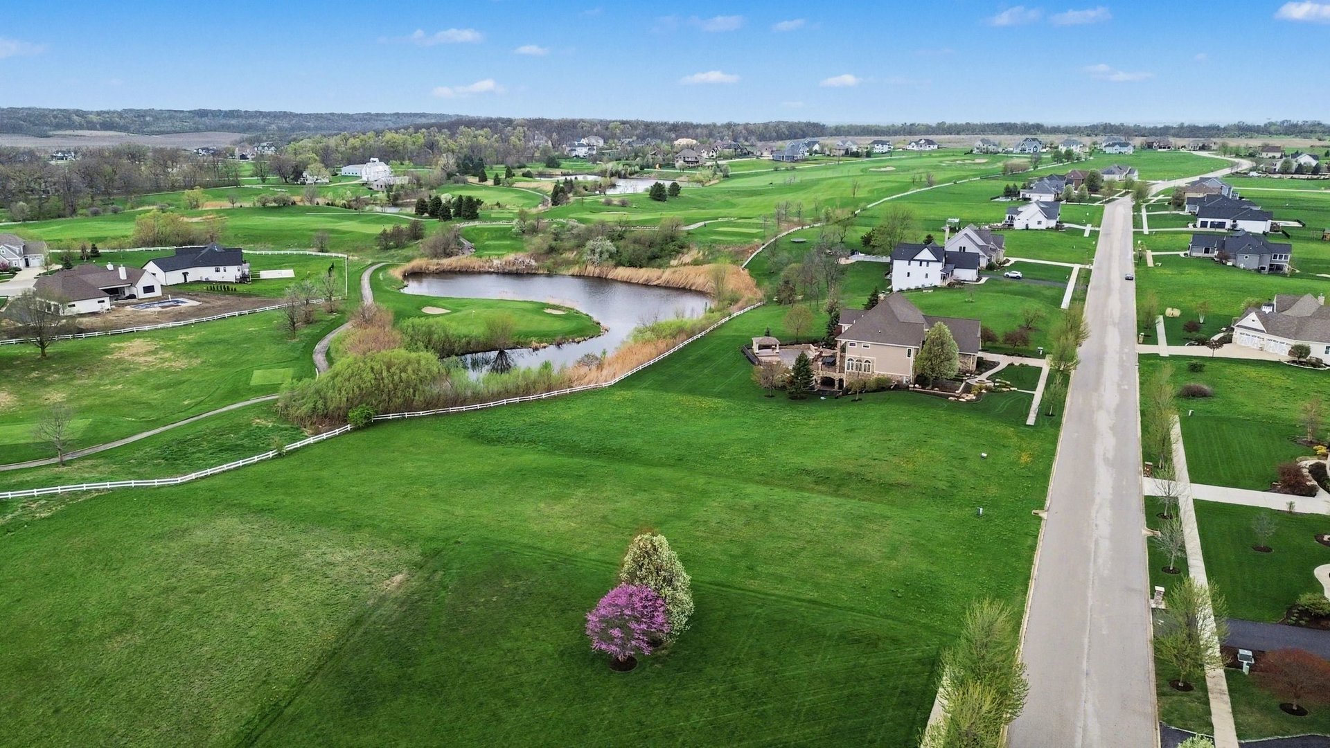 7633 Fairway Drive, Yorkville, IL 60560