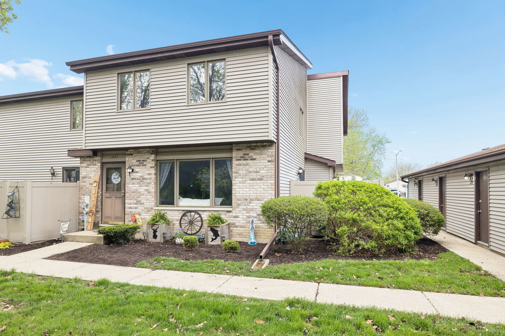 1022 Schoolgate Road #3, New Lenox, IL 60451