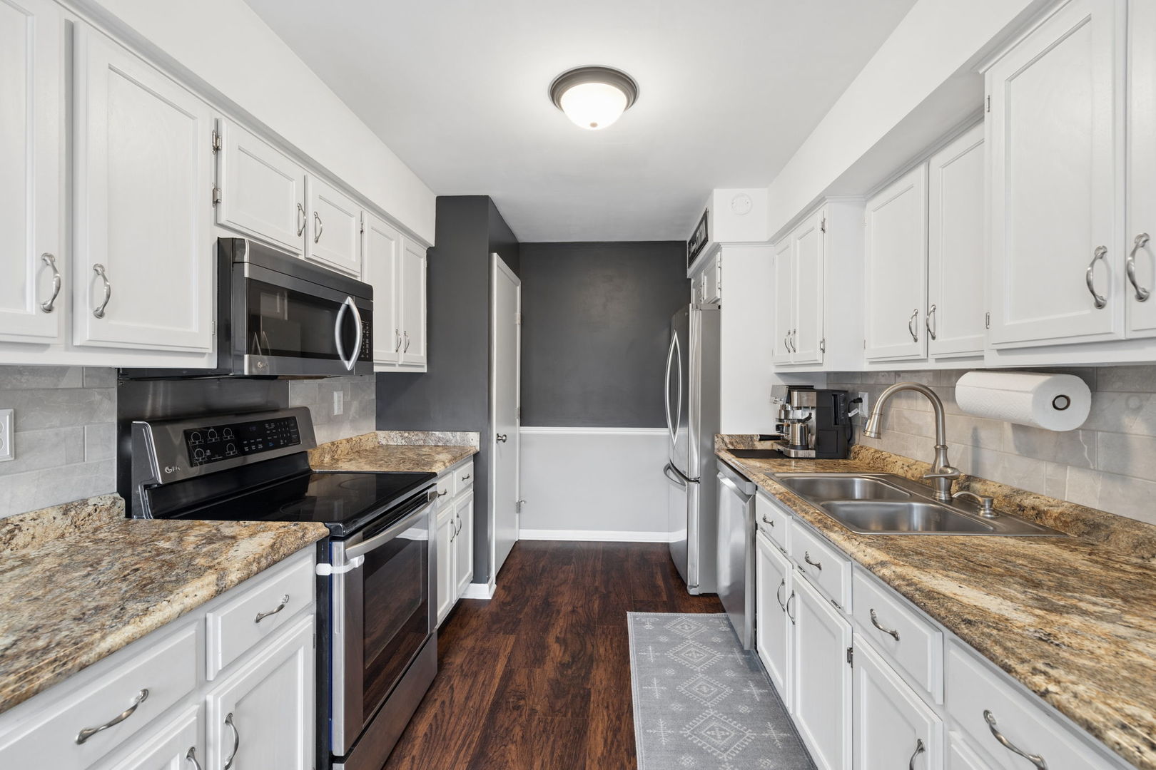 1022 Schoolgate Road #3, New Lenox, IL 60451