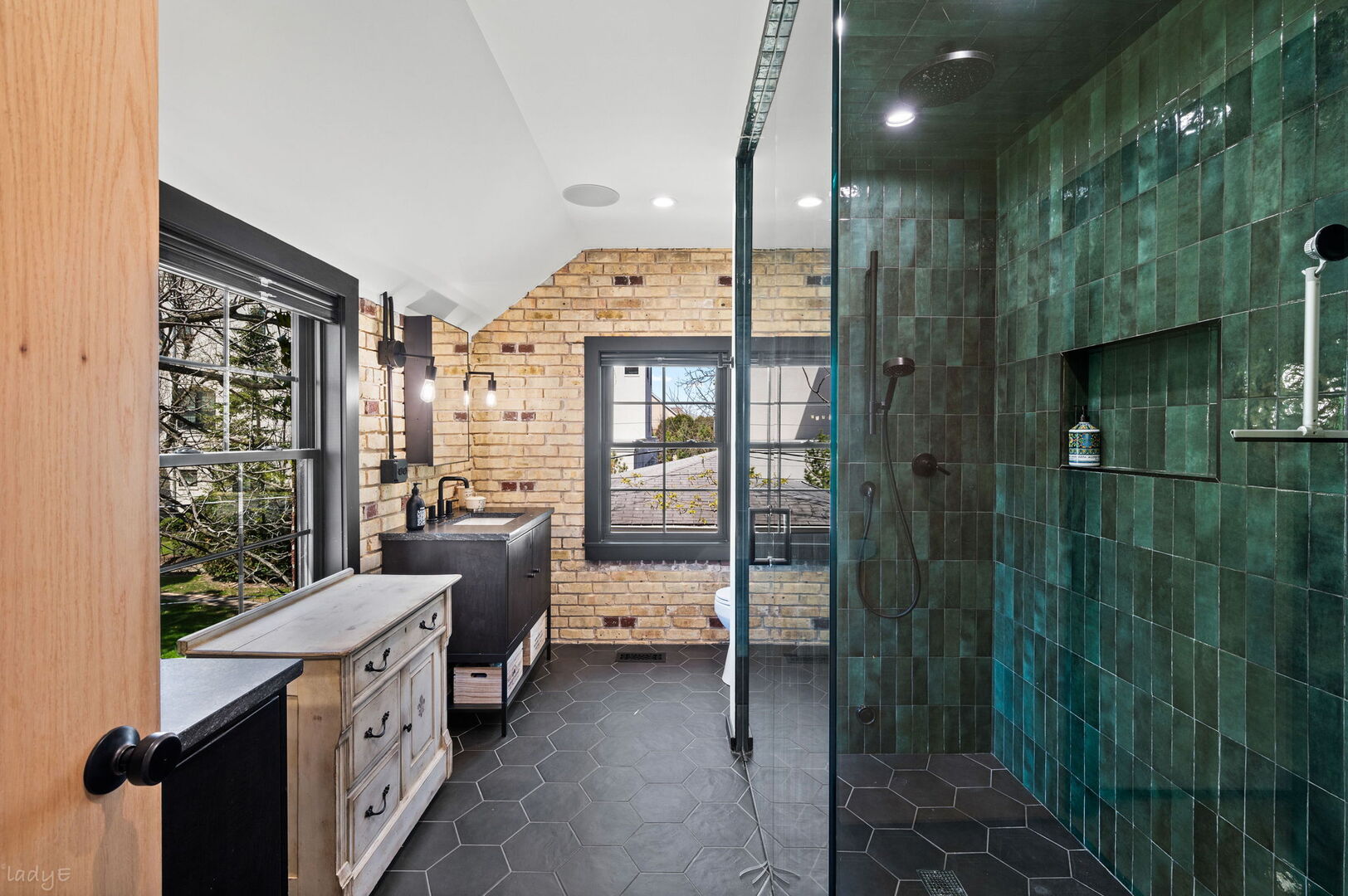 1619 McGovern Avenue, Highland Park, IL 60035