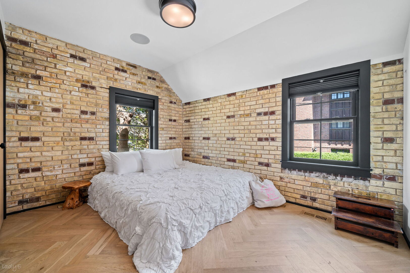 1619 McGovern Avenue, Highland Park, IL 60035