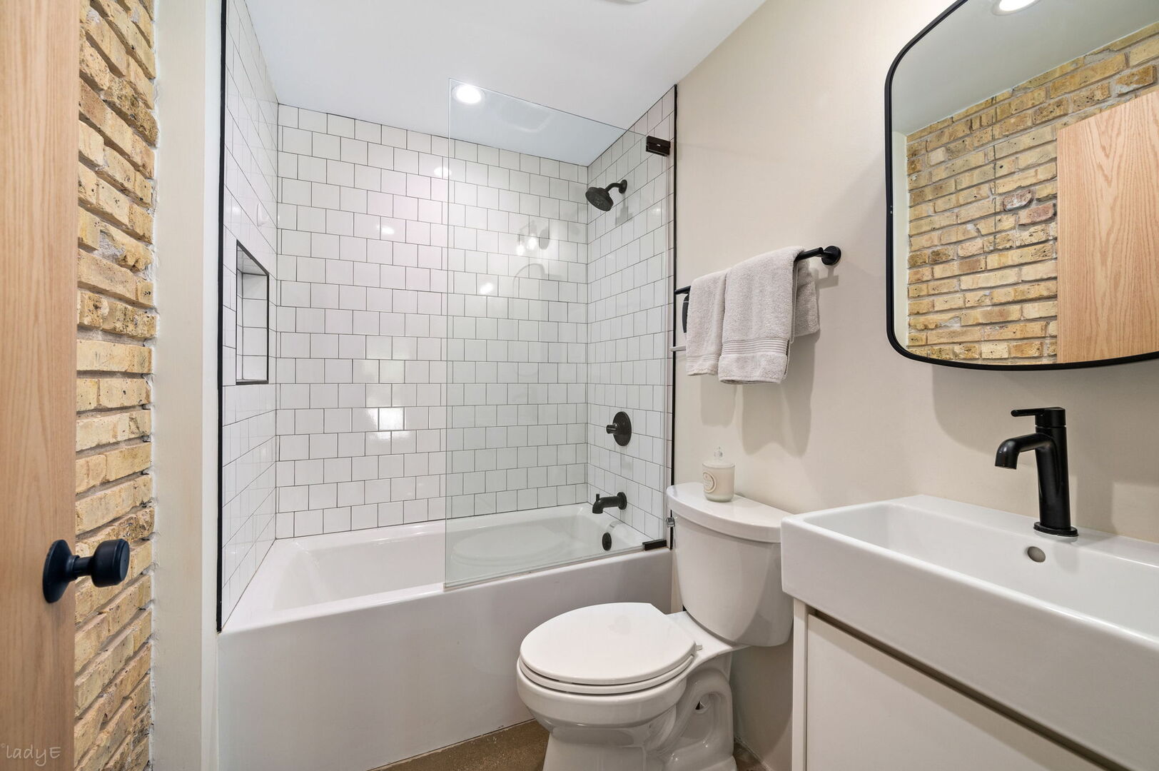 1619 McGovern Avenue, Highland Park, IL 60035