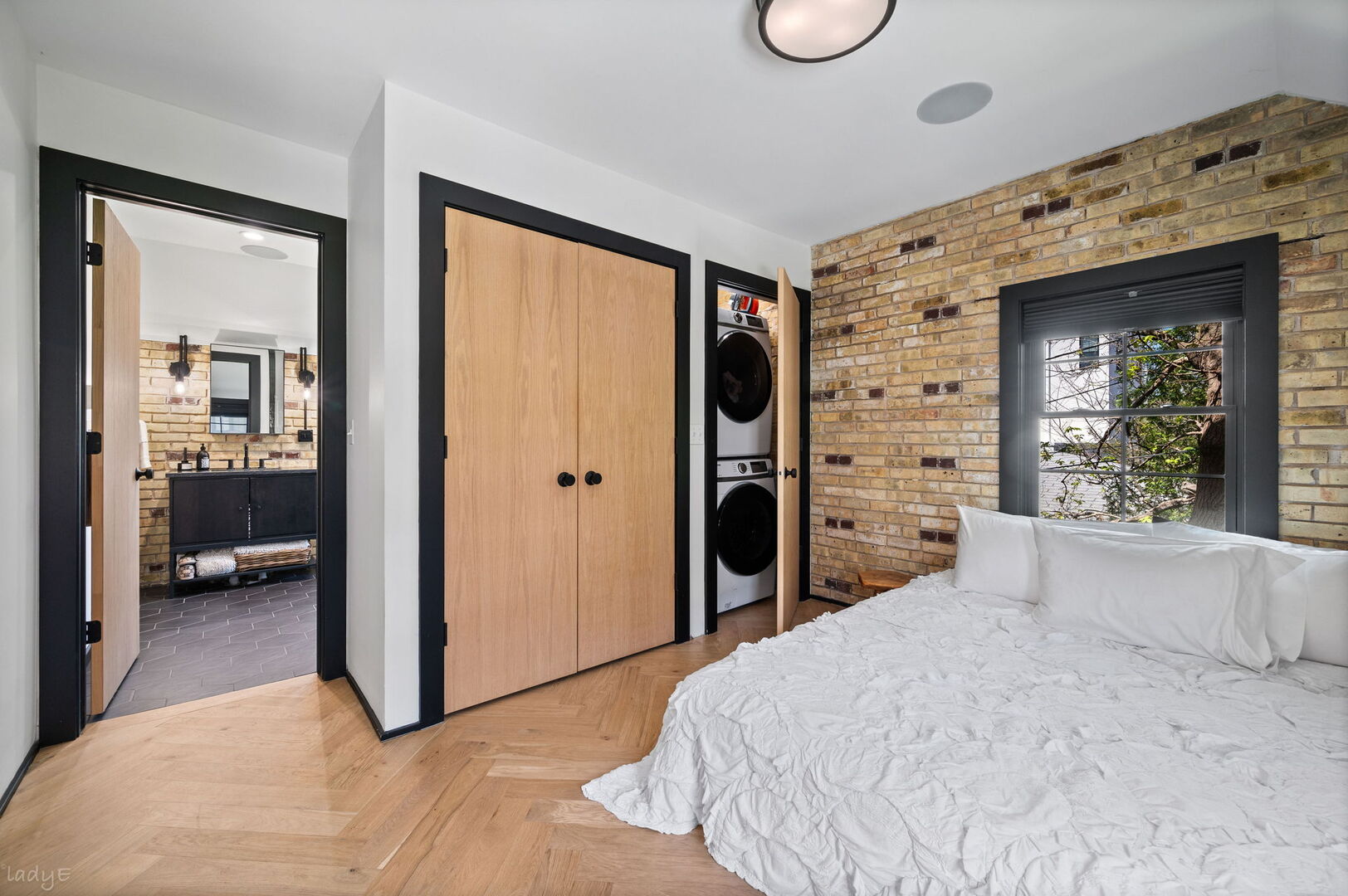 1619 McGovern Avenue, Highland Park, IL 60035