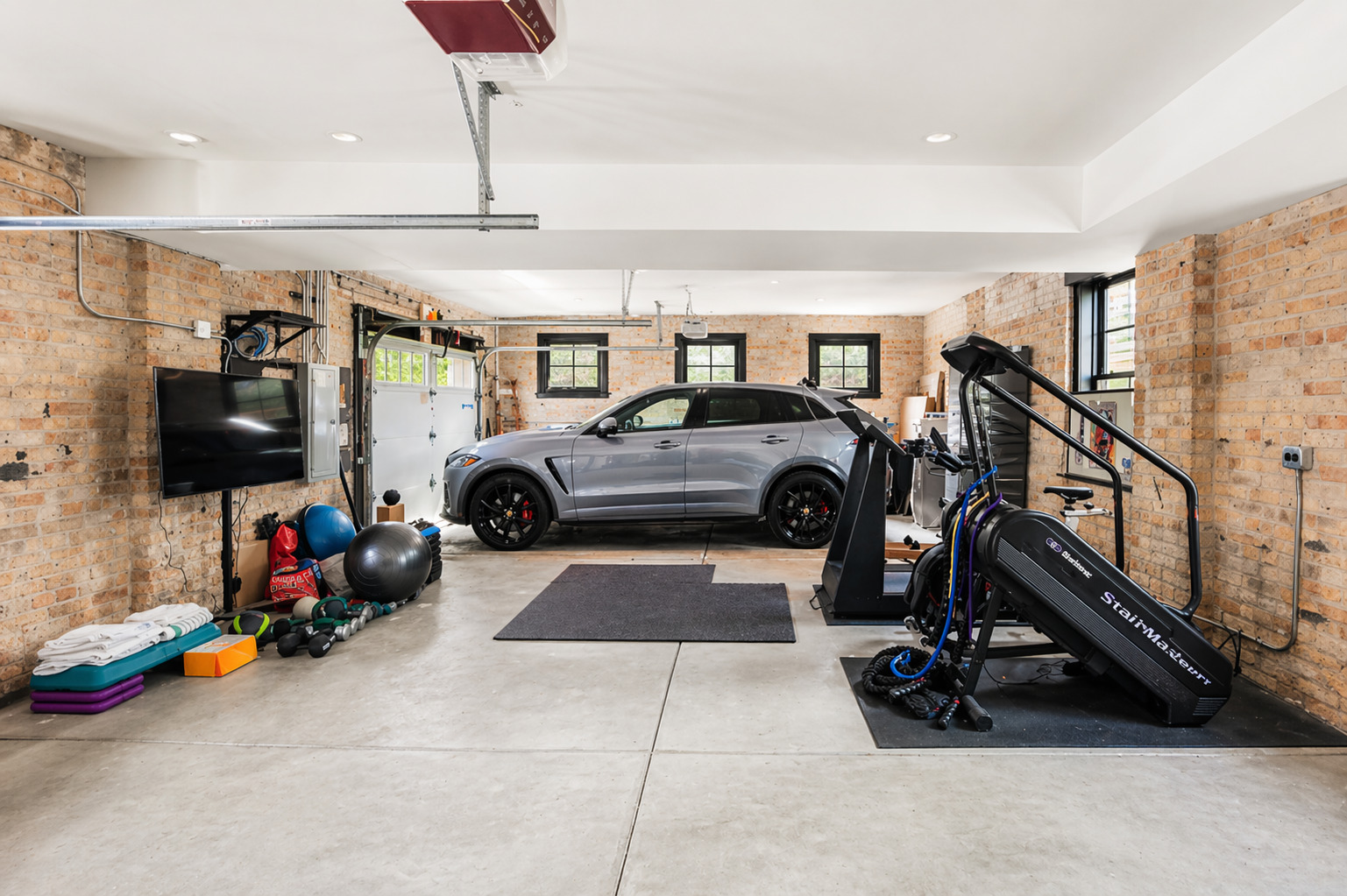 1619 McGovern Avenue, Highland Park, IL 60035