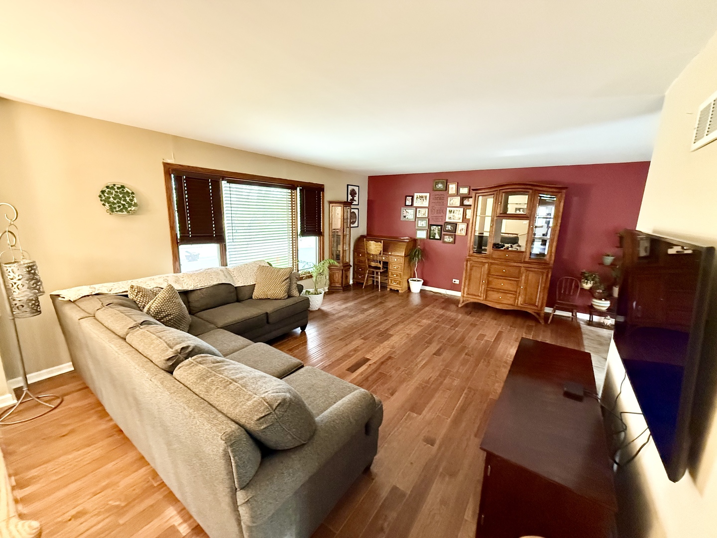 15218 Central Avenue, Oak Forest, IL 60452