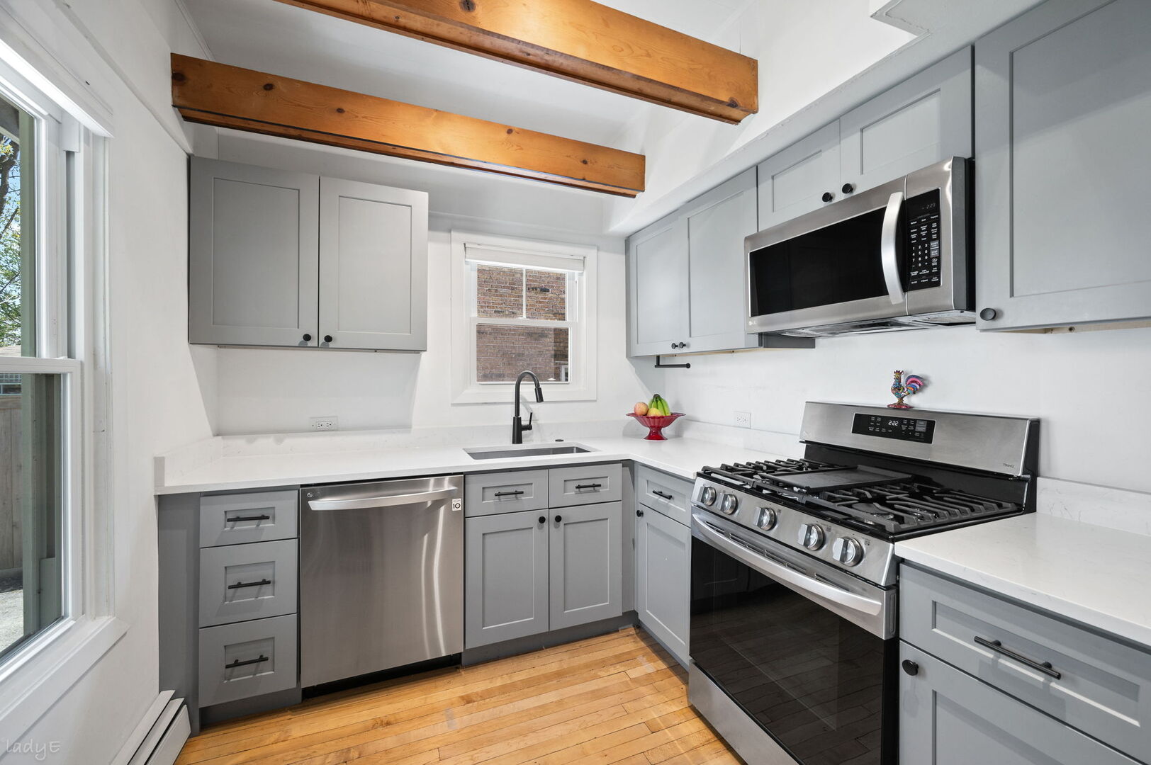 937 Pleasant Avenue, Highland Park, IL 60035