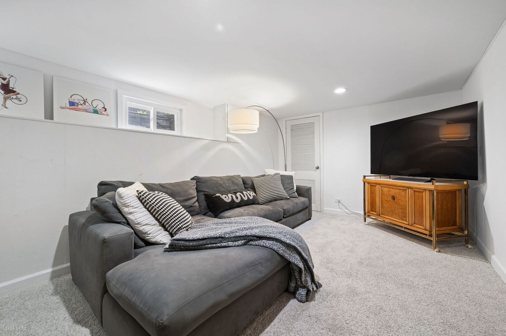 937 Pleasant Avenue, Highland Park, IL 60035