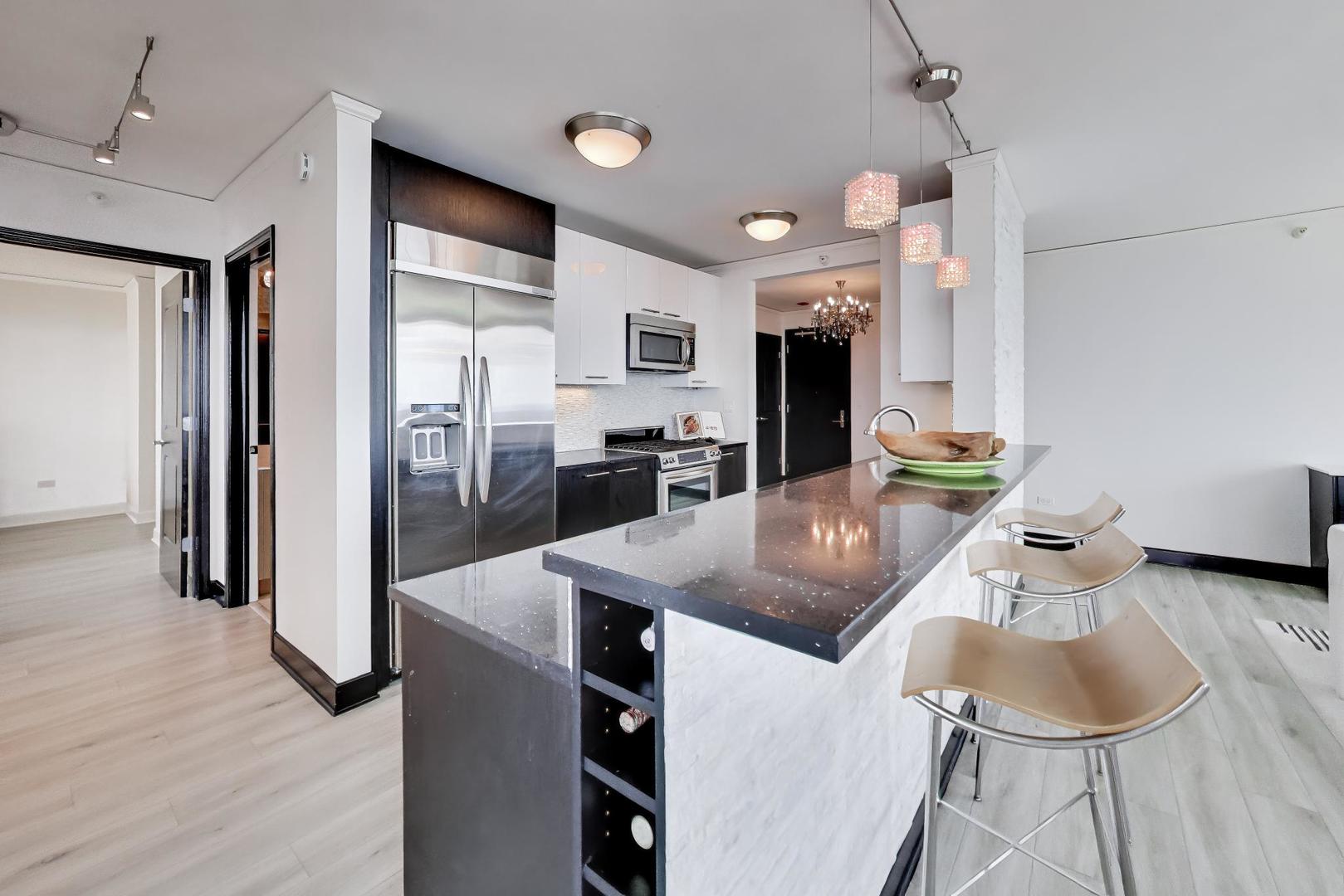 225 N Columbus Drive #7702, Chicago, IL 60601