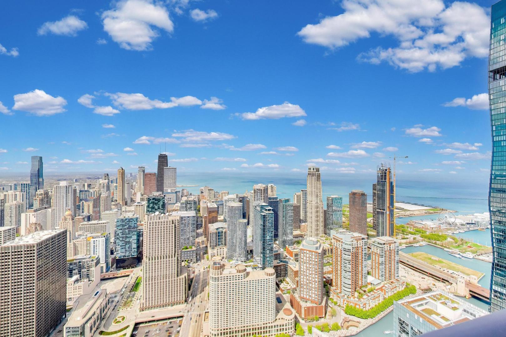 225 N Columbus Drive #7702, Chicago, IL 60601