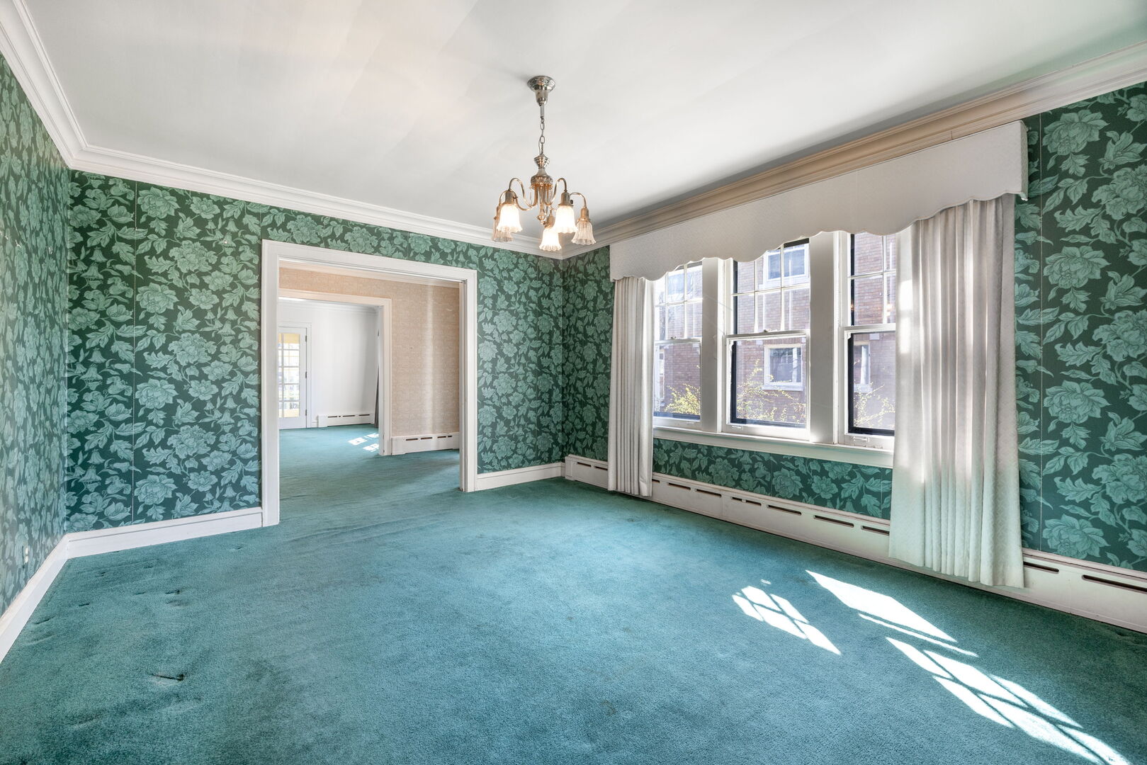 921 Fair Oaks Avenue, Oak Park, IL 60302