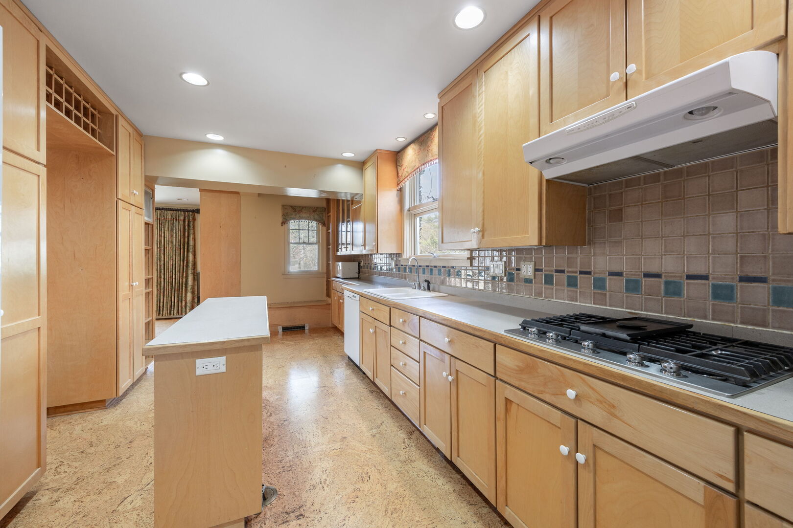 921 Fair Oaks Avenue, Oak Park, IL 60302