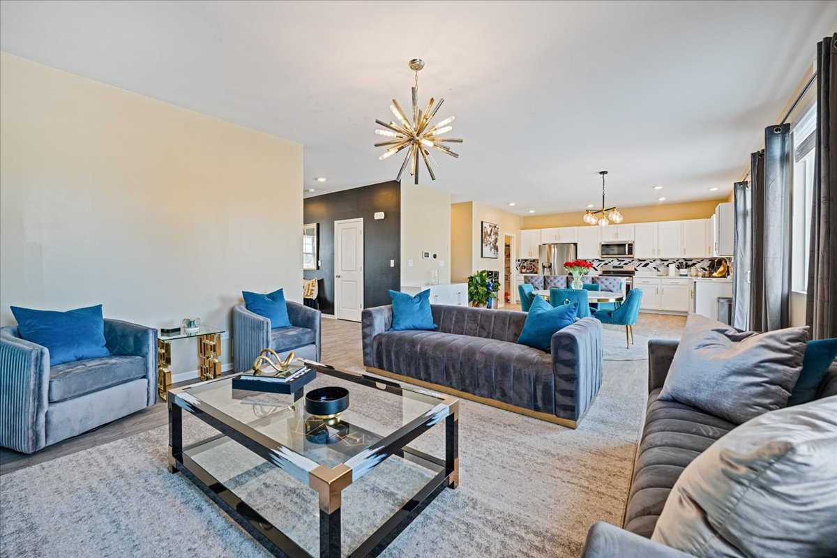 1814 Peyton Terrace, Shorewood, IL 60404