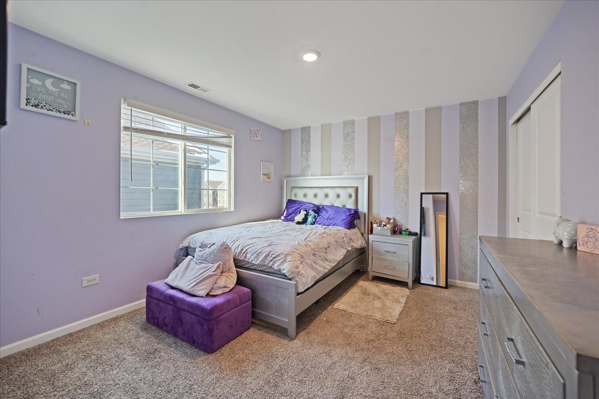 1814 Peyton Terrace, Shorewood, IL 60404