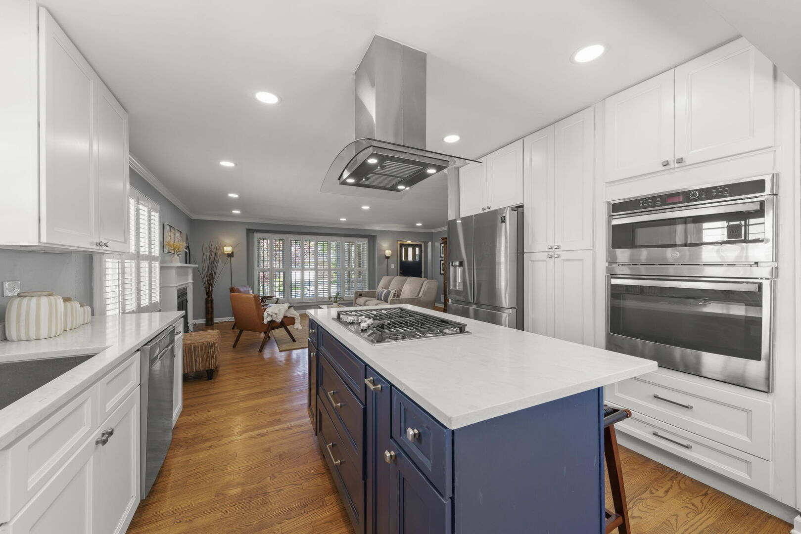 Glen Ellyn, IL 60137