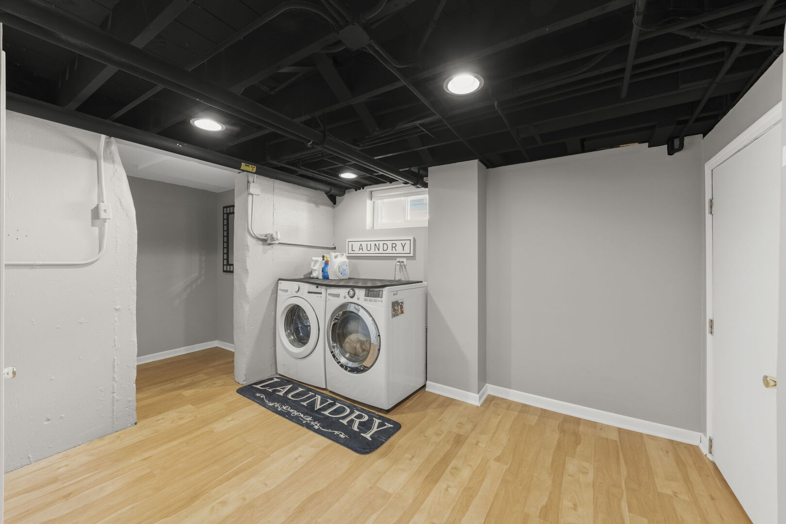 Glen Ellyn, IL 60137