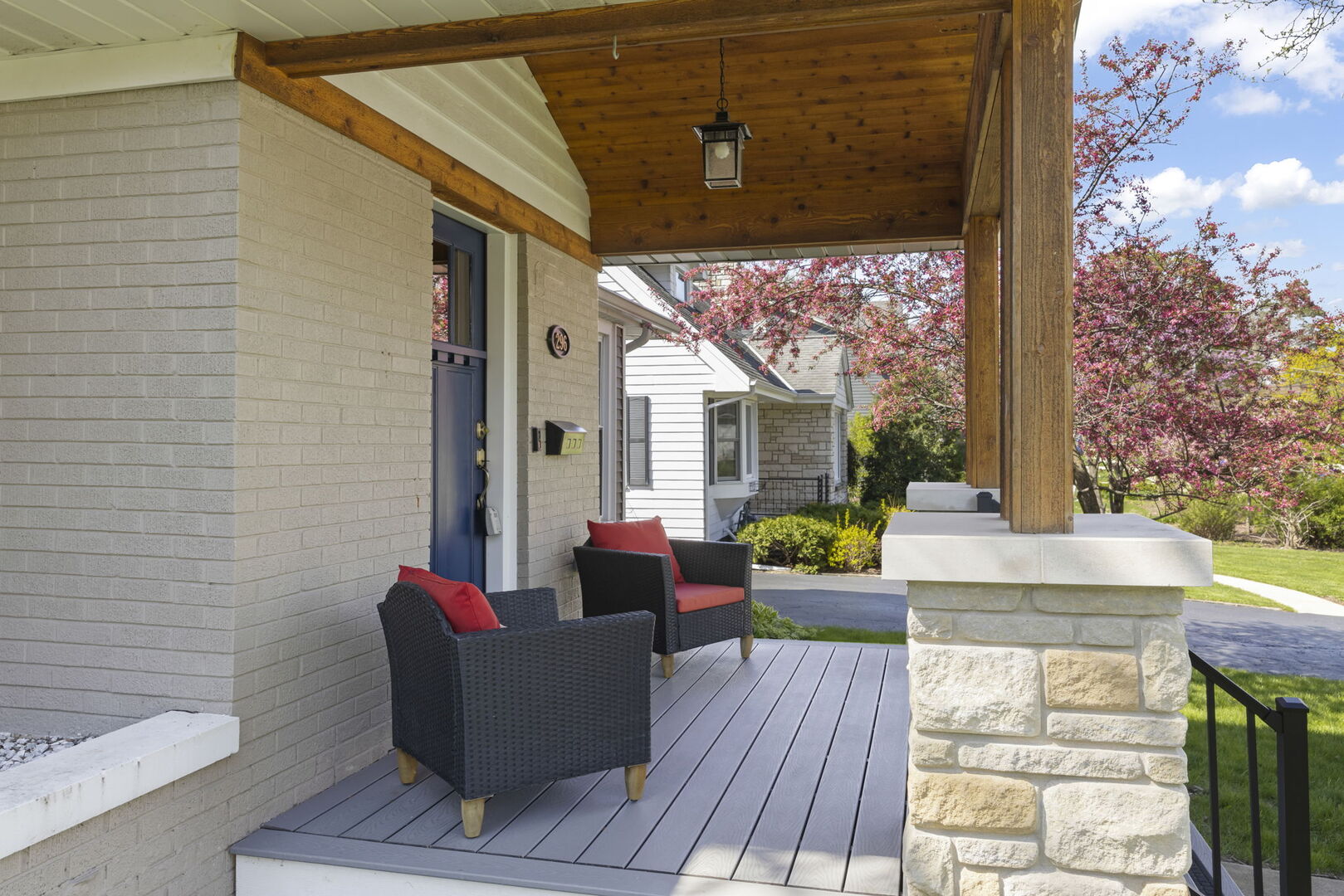 Glen Ellyn, IL 60137