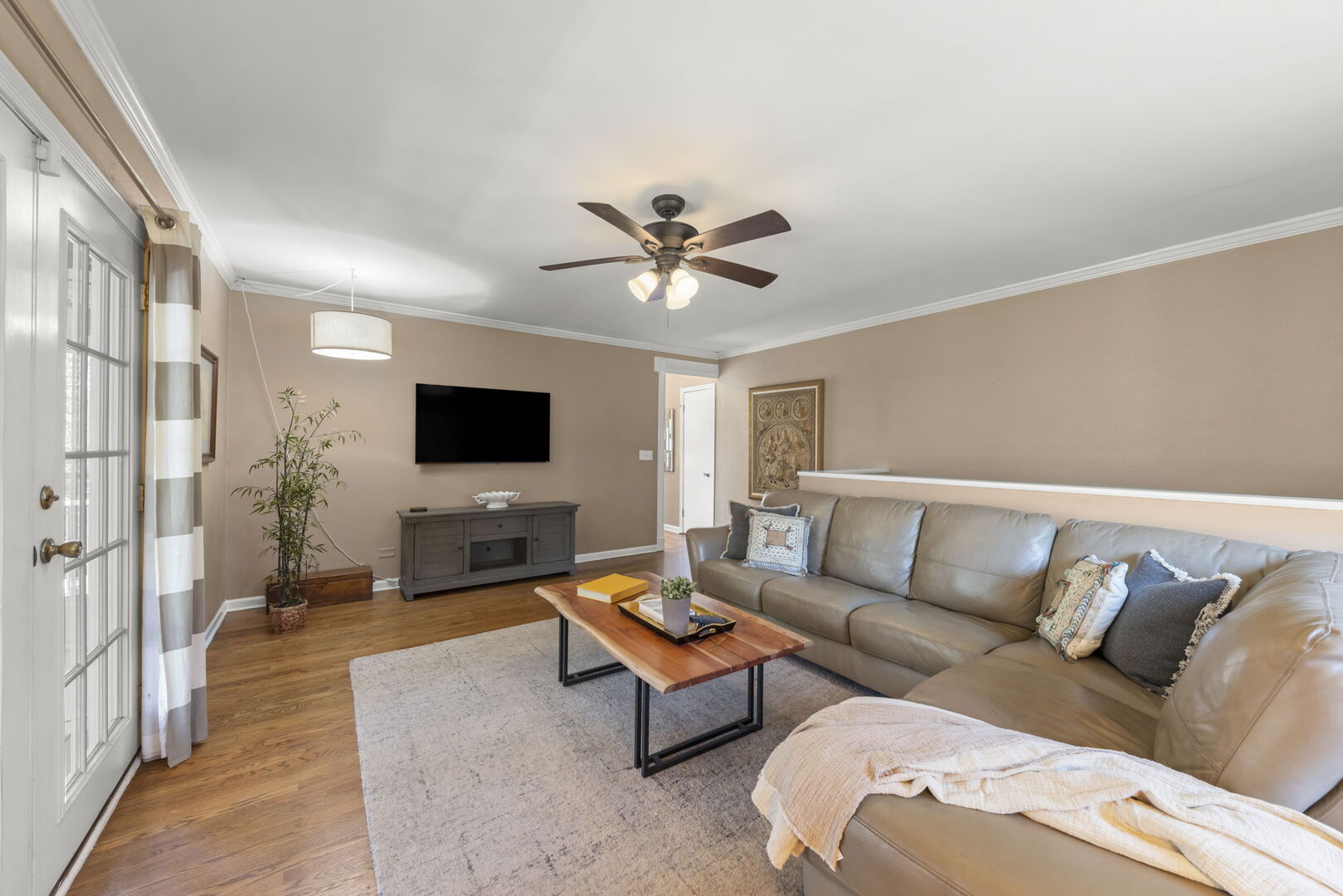 Glen Ellyn, IL 60137