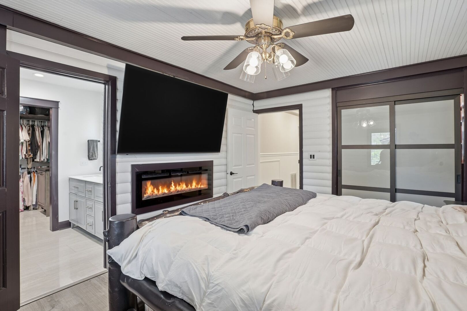 8816 E Mallard Lane, Wilmington, IL 60481