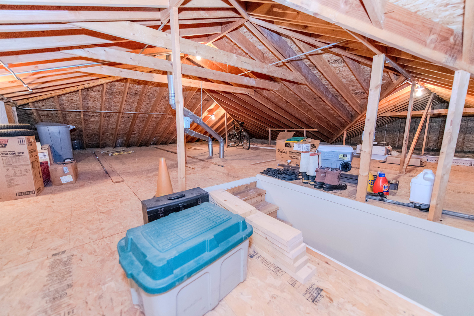 18816 S Chestnut Drive, Shorewood, IL 60404