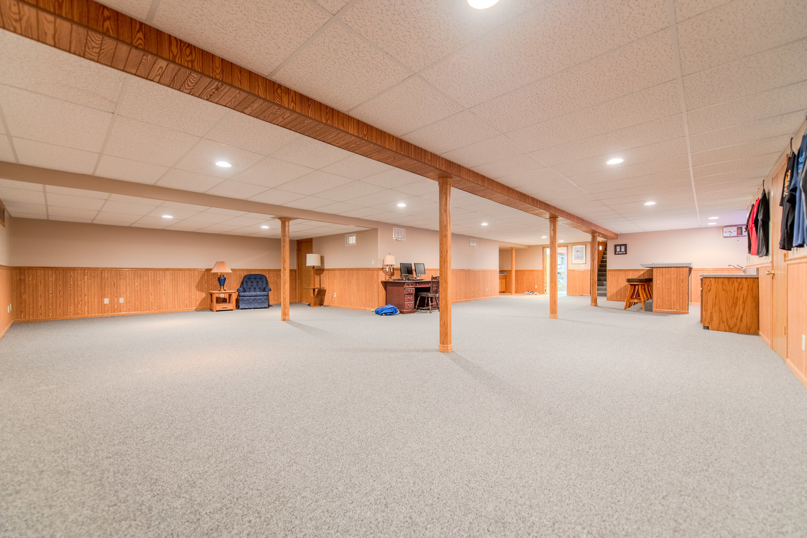 18816 S Chestnut Drive, Shorewood, IL 60404