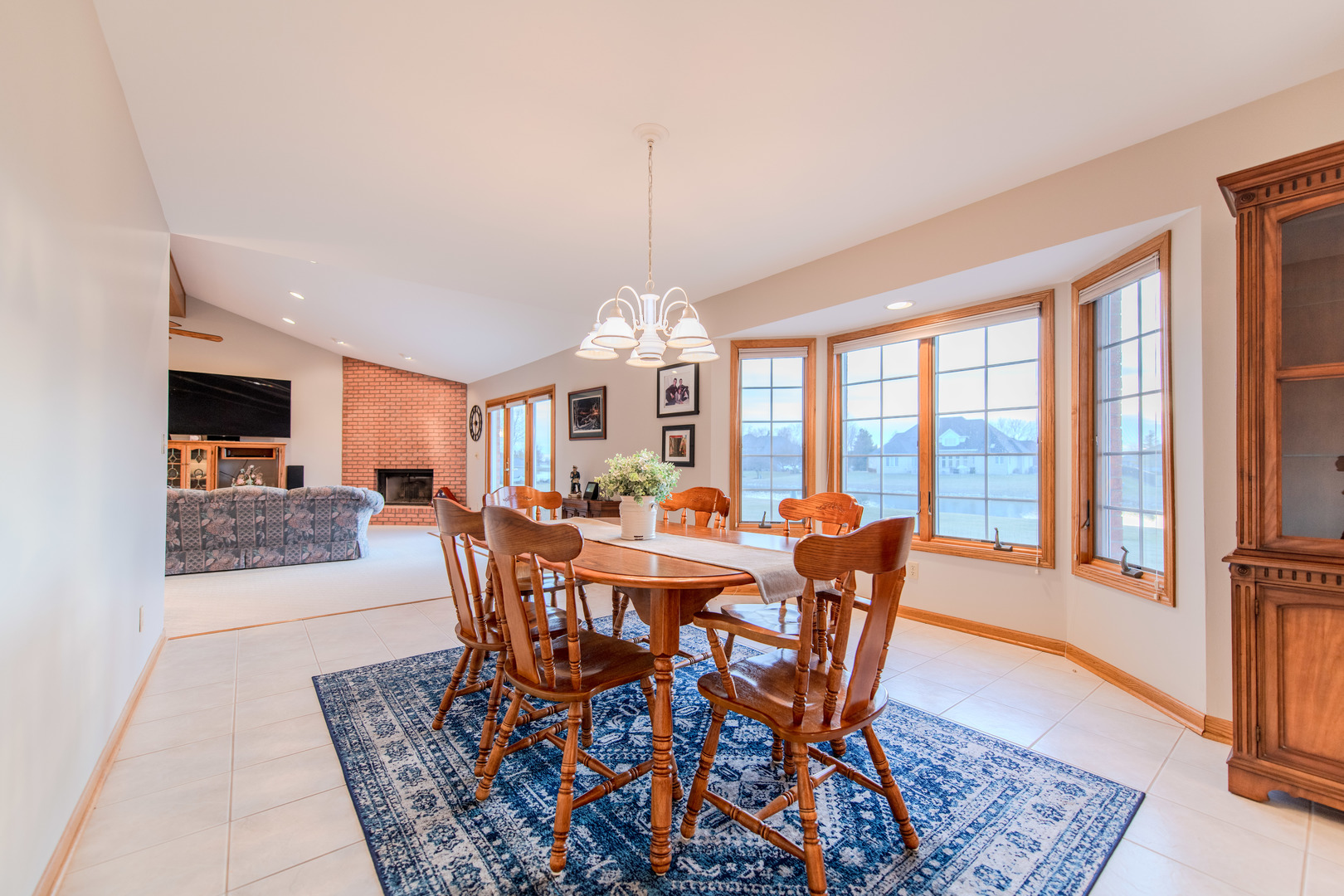 18816 S Chestnut Drive, Shorewood, IL 60404