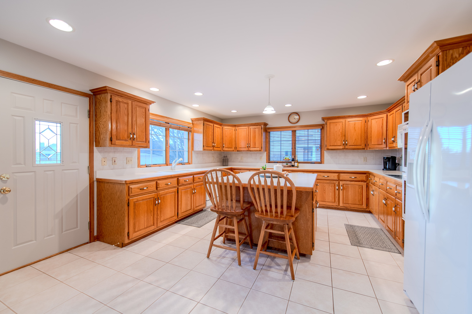 18816 S Chestnut Drive, Shorewood, IL 60404