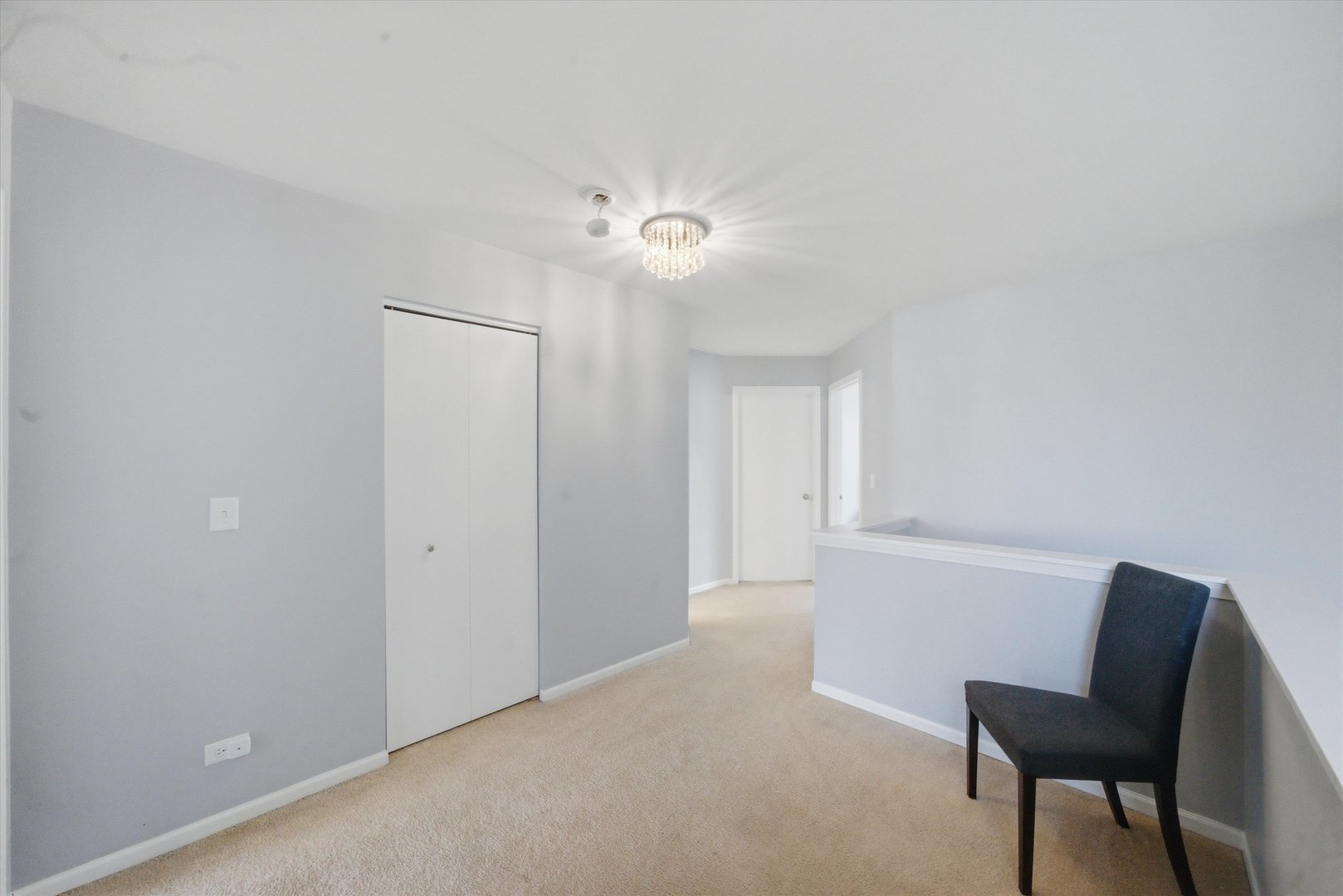 573 N Fox Trail, Round Lake, IL 60073