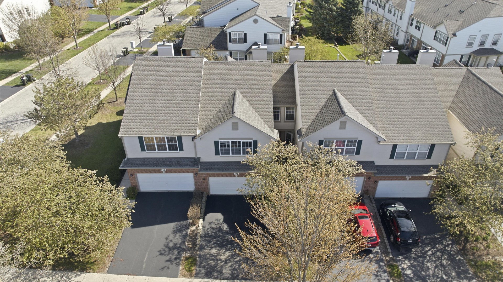 573 N Fox Trail, Round Lake, IL 60073