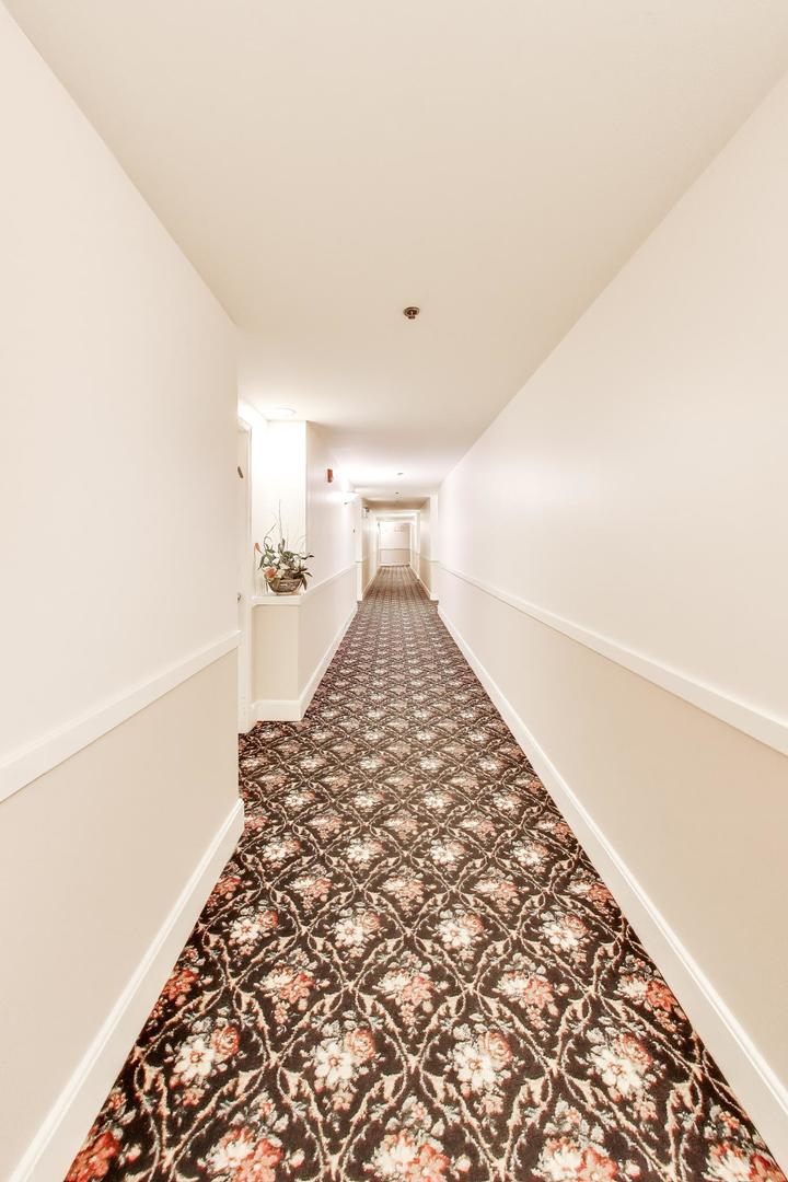 351 Town Place Circle #402, Buffalo Grove, IL 60089