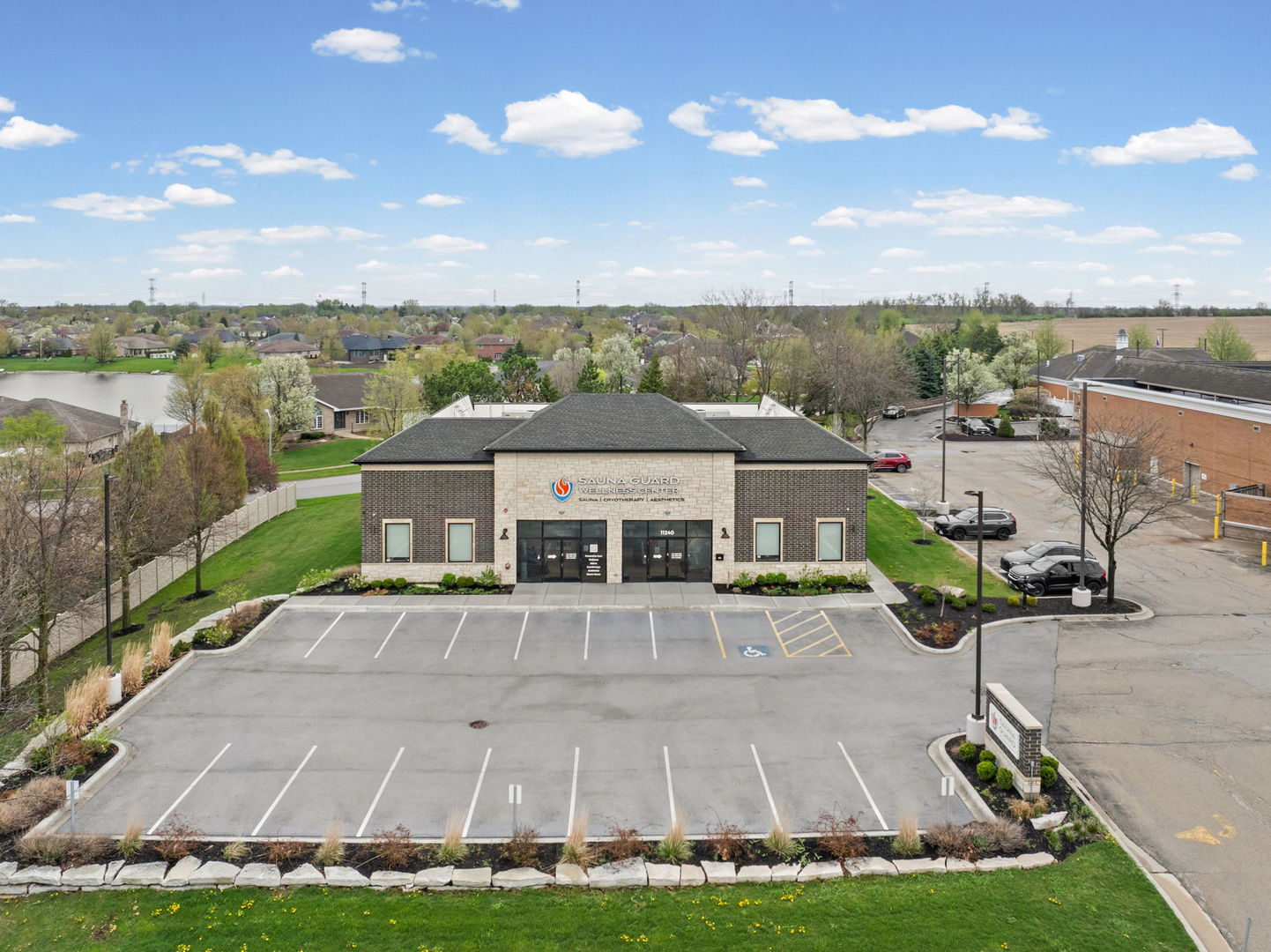 11240 W Laraway Road, Frankfort, IL 60423