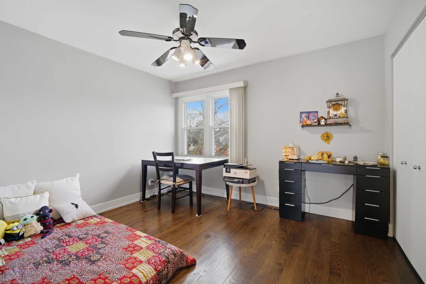 2936 Sandalwood Road, Buffalo Grove, IL 60089