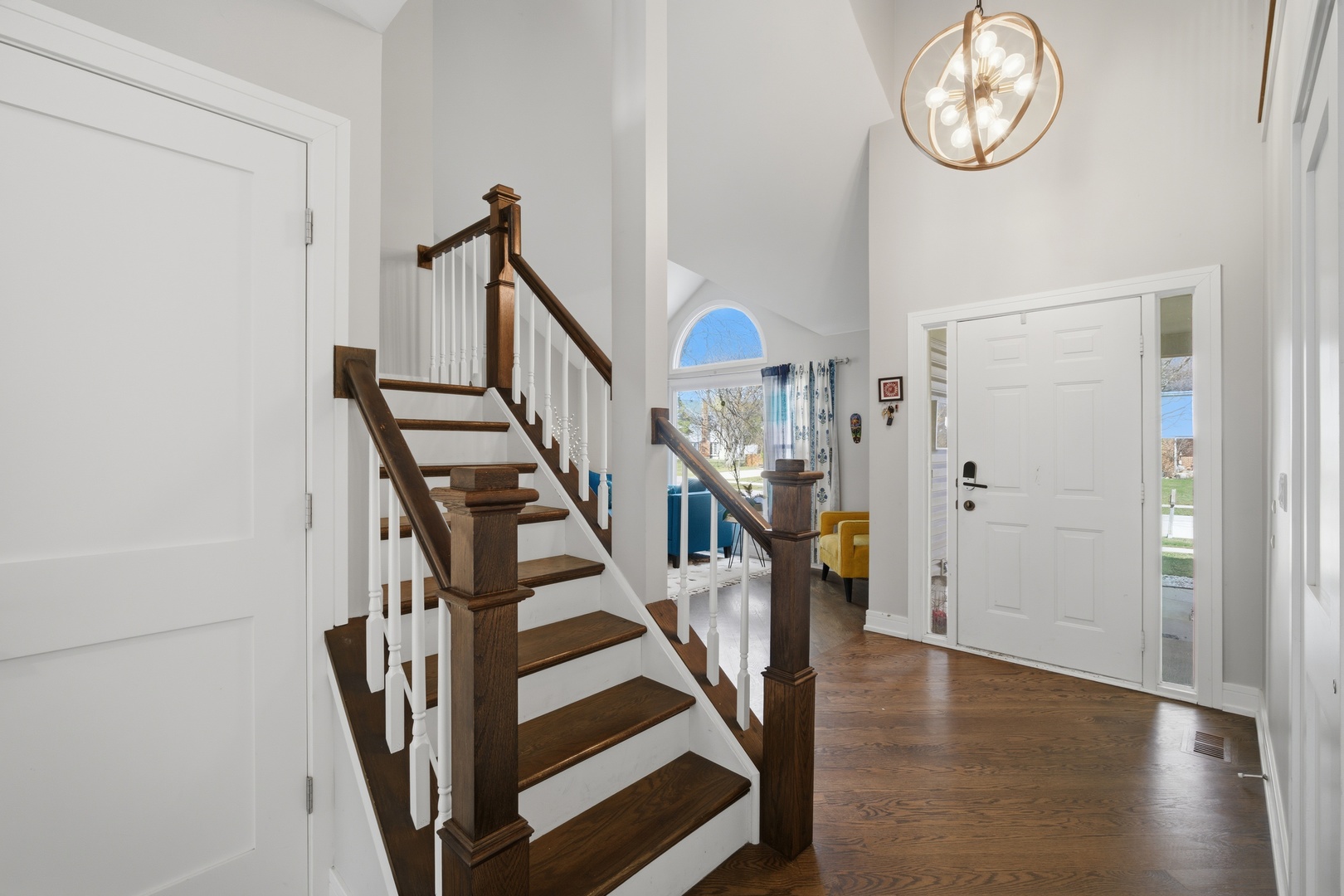 2936 Sandalwood Road, Buffalo Grove, IL 60089