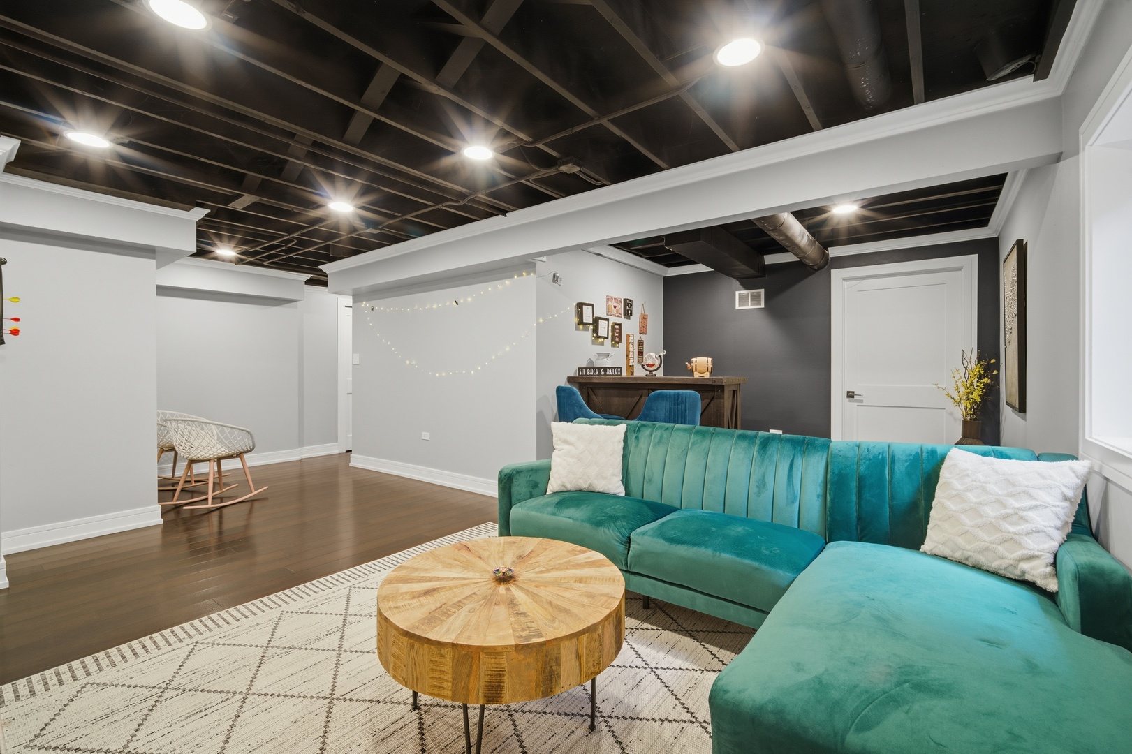 2936 Sandalwood Road, Buffalo Grove, IL 60089