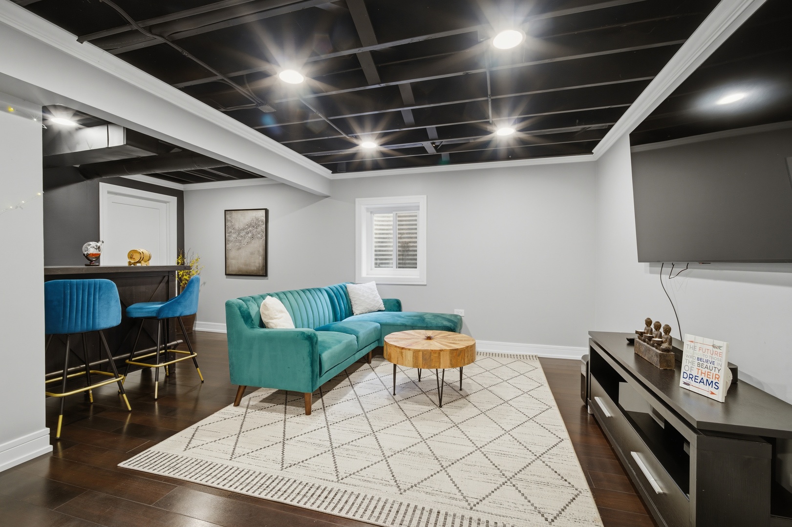 2936 Sandalwood Road, Buffalo Grove, IL 60089