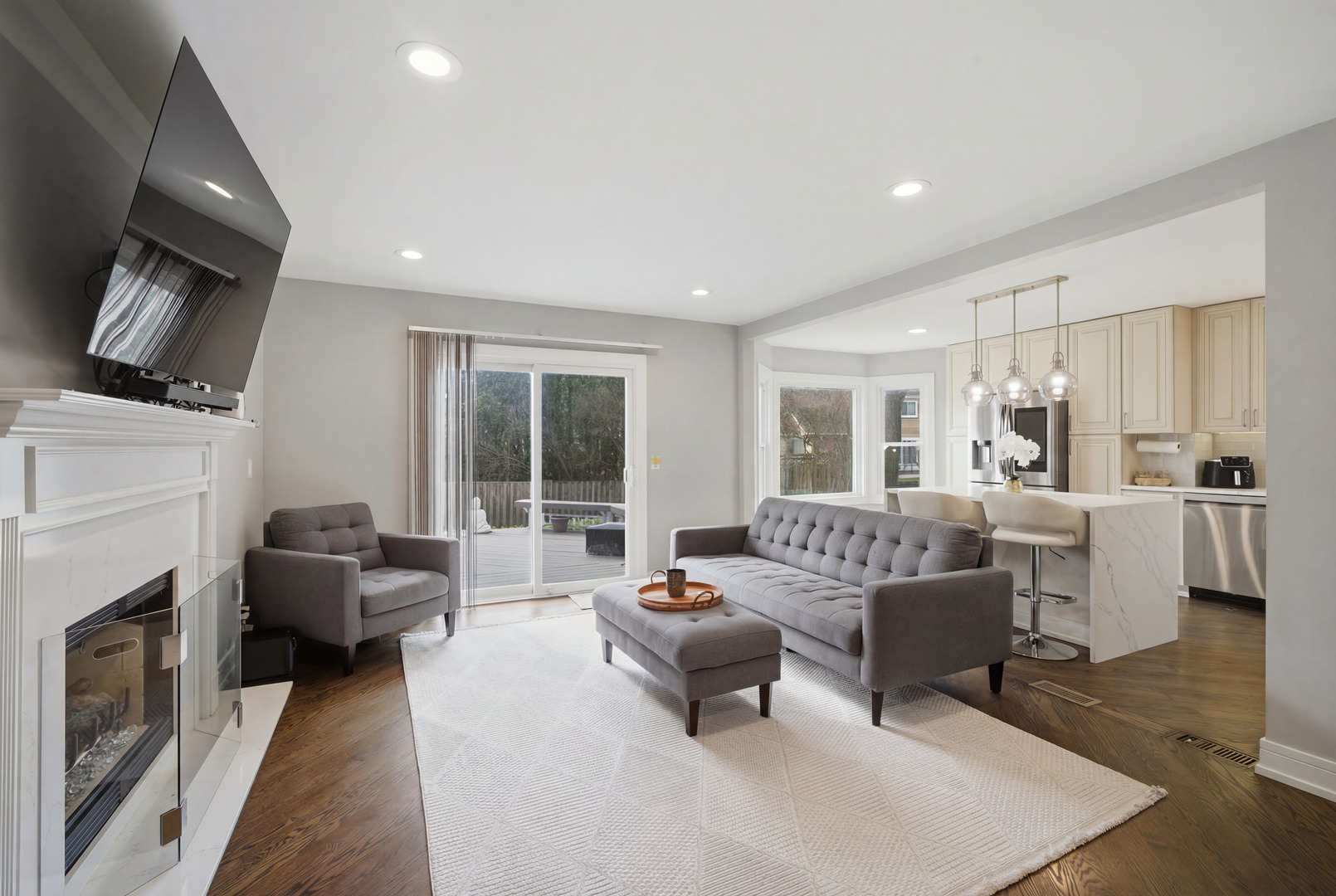 2936 Sandalwood Road, Buffalo Grove, IL 60089