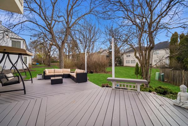 2936 Sandalwood Road, Buffalo Grove, IL 60089