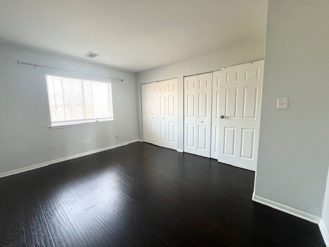 9430 Bay Colony Drive #2N, Des Plaines, IL 60016