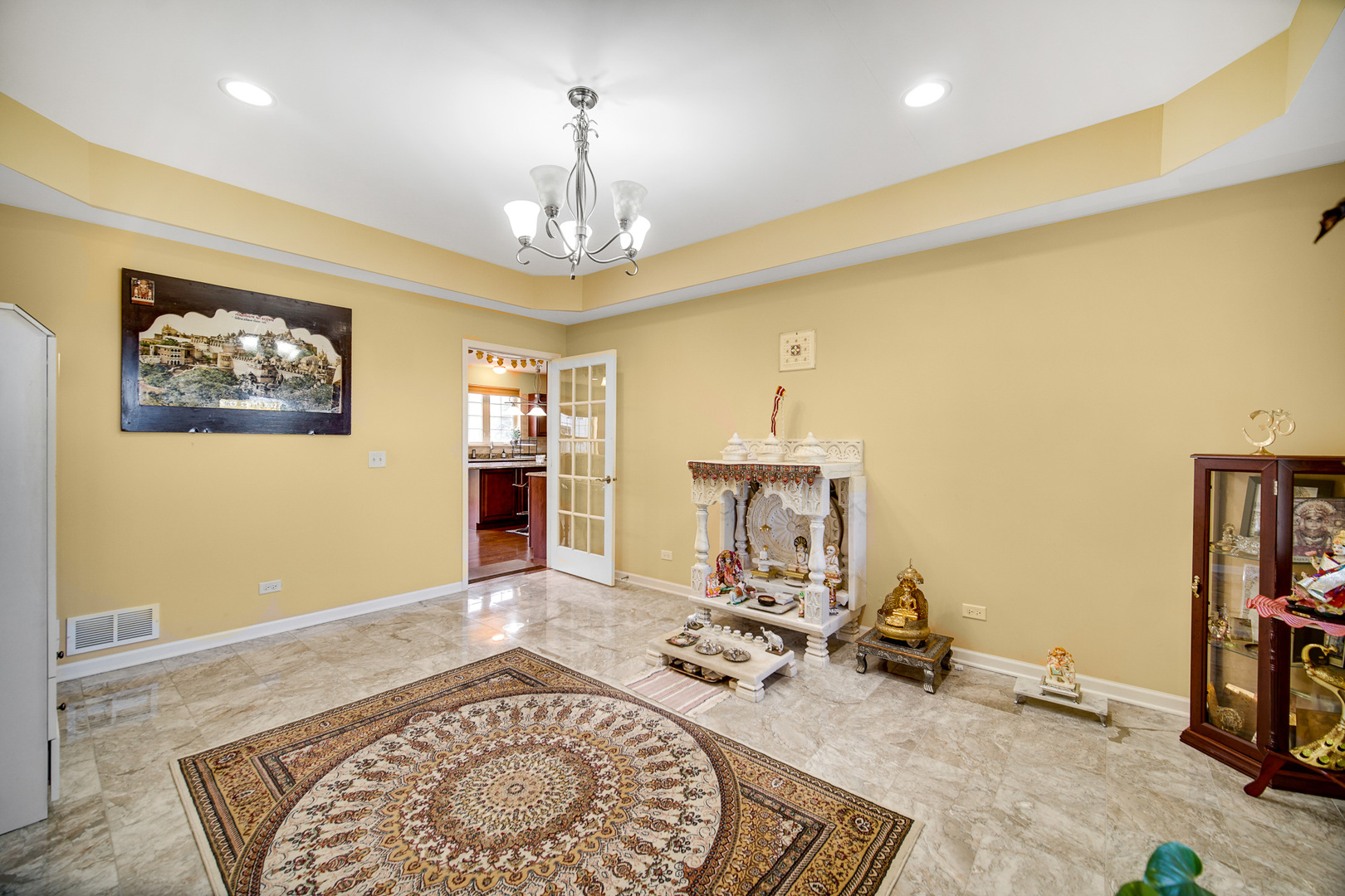 15 N Empress Drive, Hawthorn Woods, IL 60047