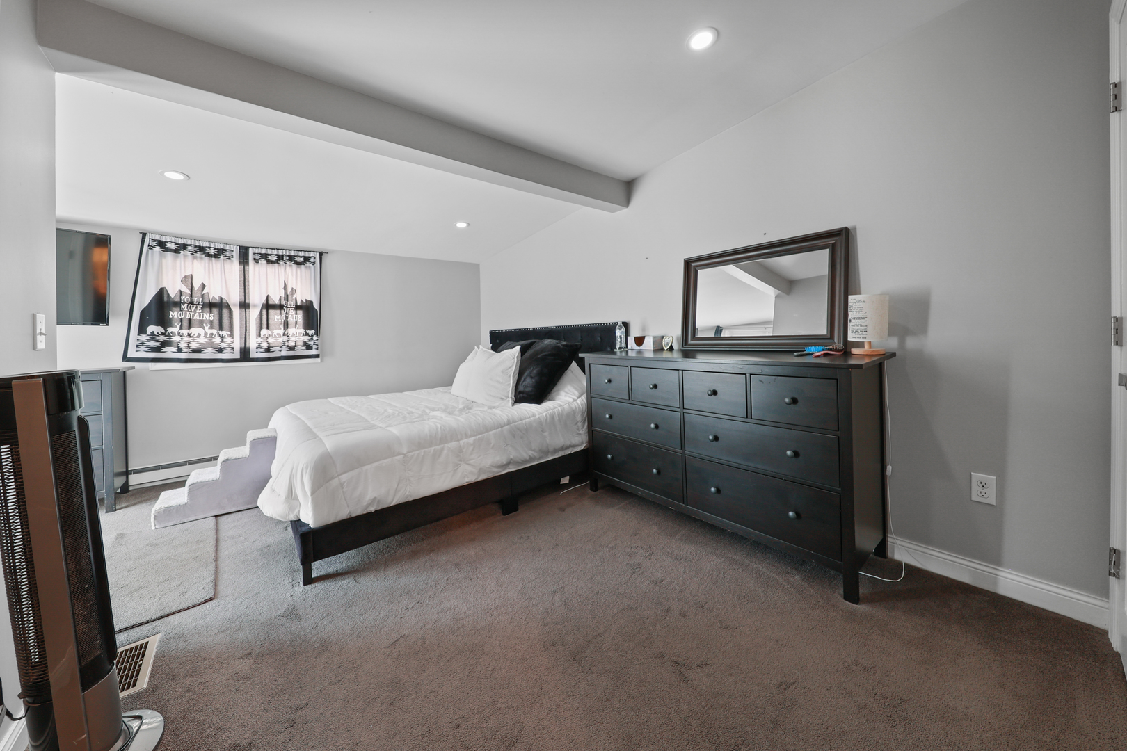 910 S Vermillion Street, Streator, IL 61364