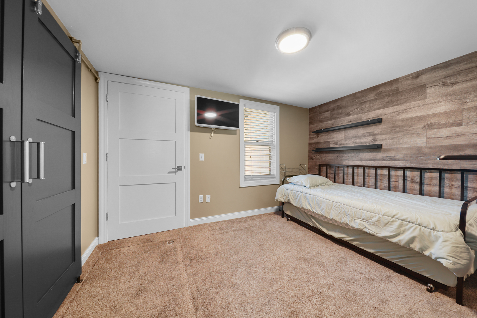 910 S Vermillion Street, Streator, IL 61364