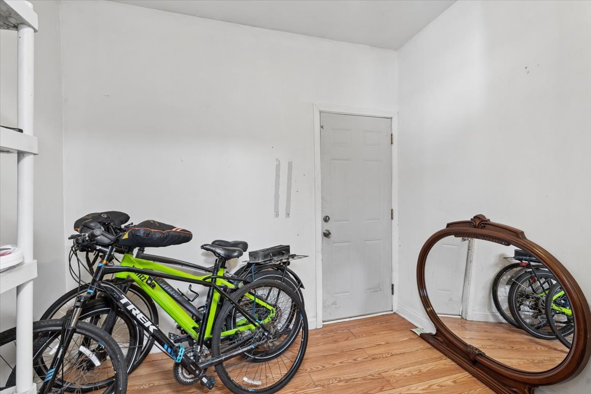 6029 S Loomis Boulevard, Chicago, IL 60636