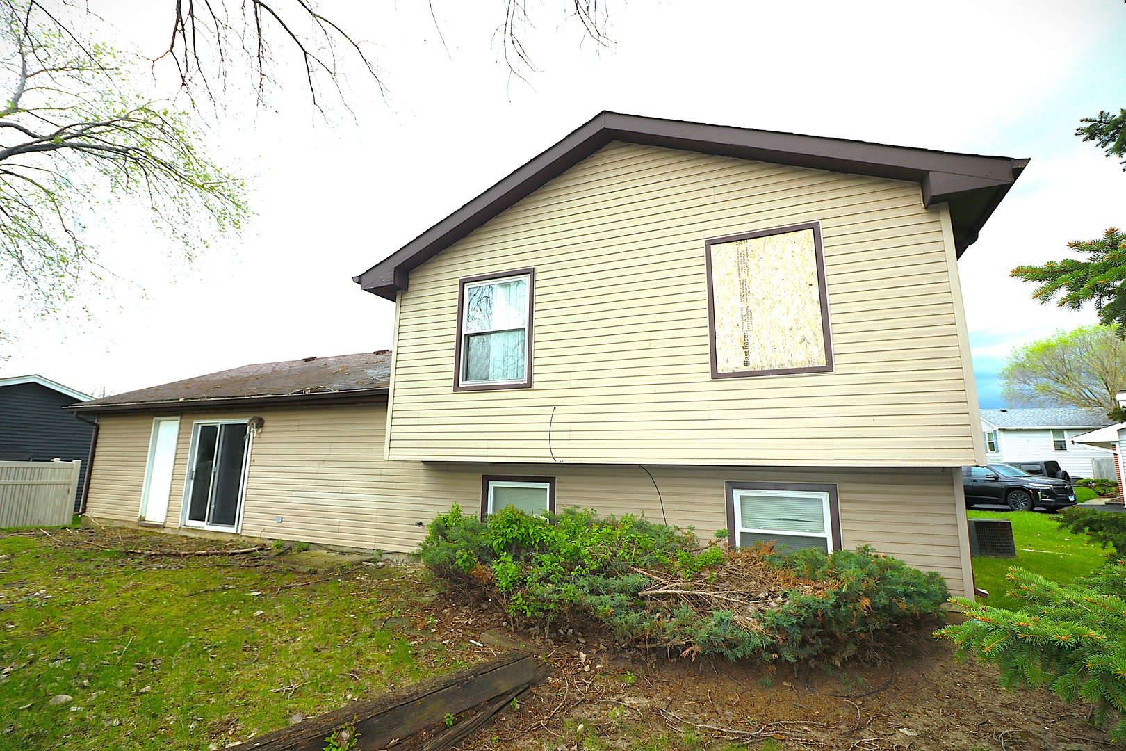319 Dean Circle, Bolingbrook, IL 60440