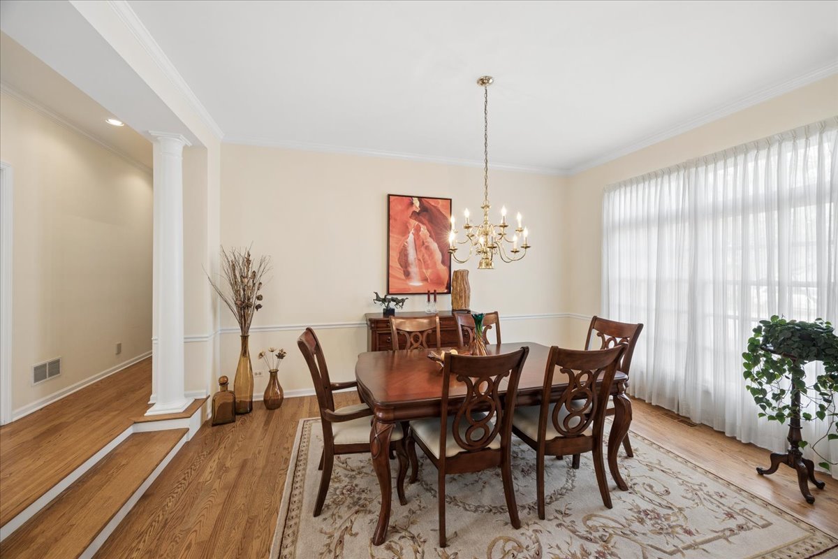 11331 W Monticello Place, Westchester, IL 60154