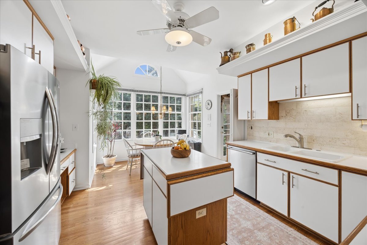 11331 W Monticello Place, Westchester, IL 60154